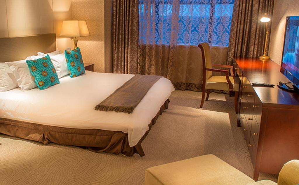 President Hotel At Umodzi Park Lilongwe Ngoại thất bức ảnh
