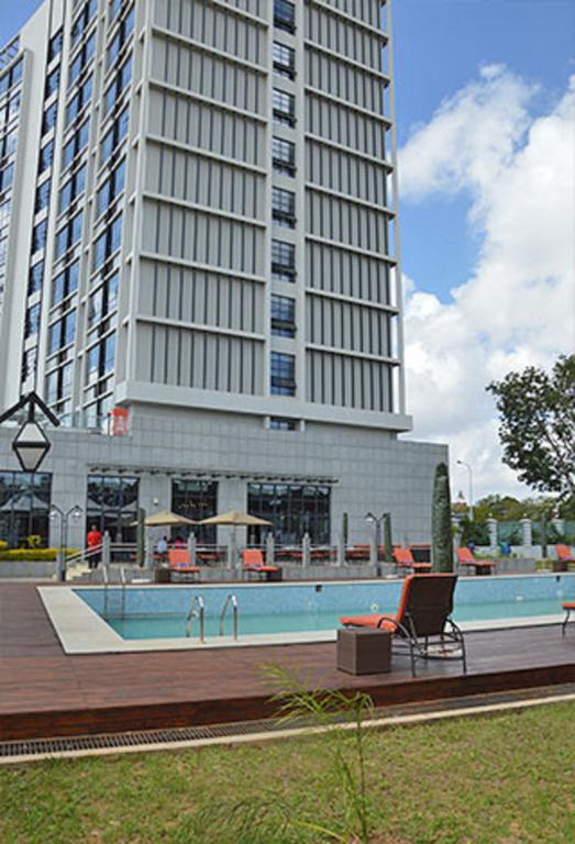 President Hotel At Umodzi Park Lilongwe Ngoại thất bức ảnh