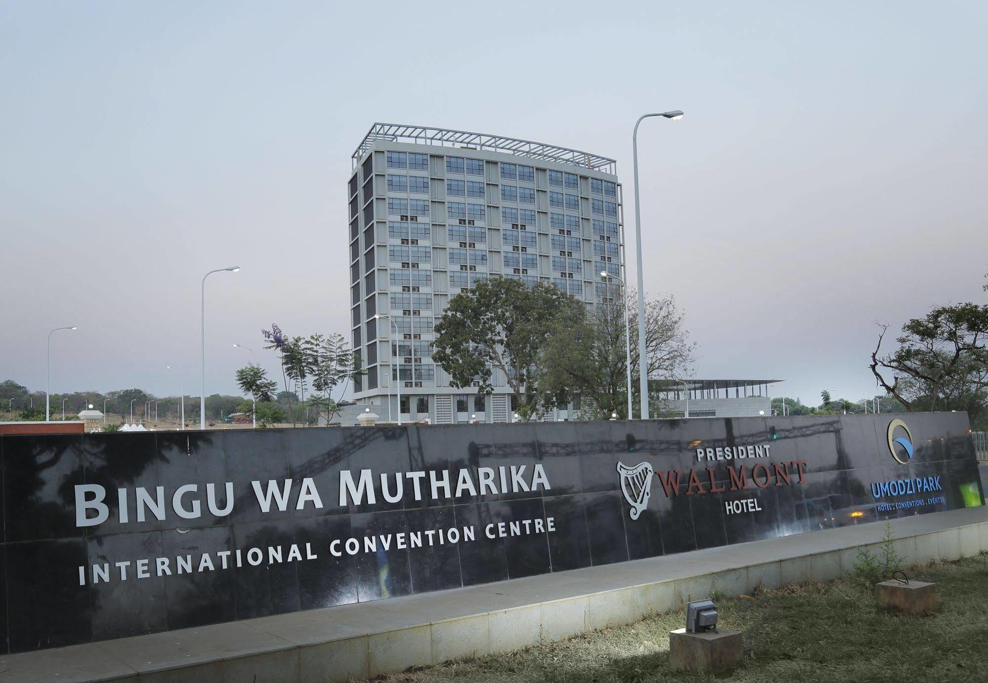 President Hotel At Umodzi Park Lilongwe Ngoại thất bức ảnh