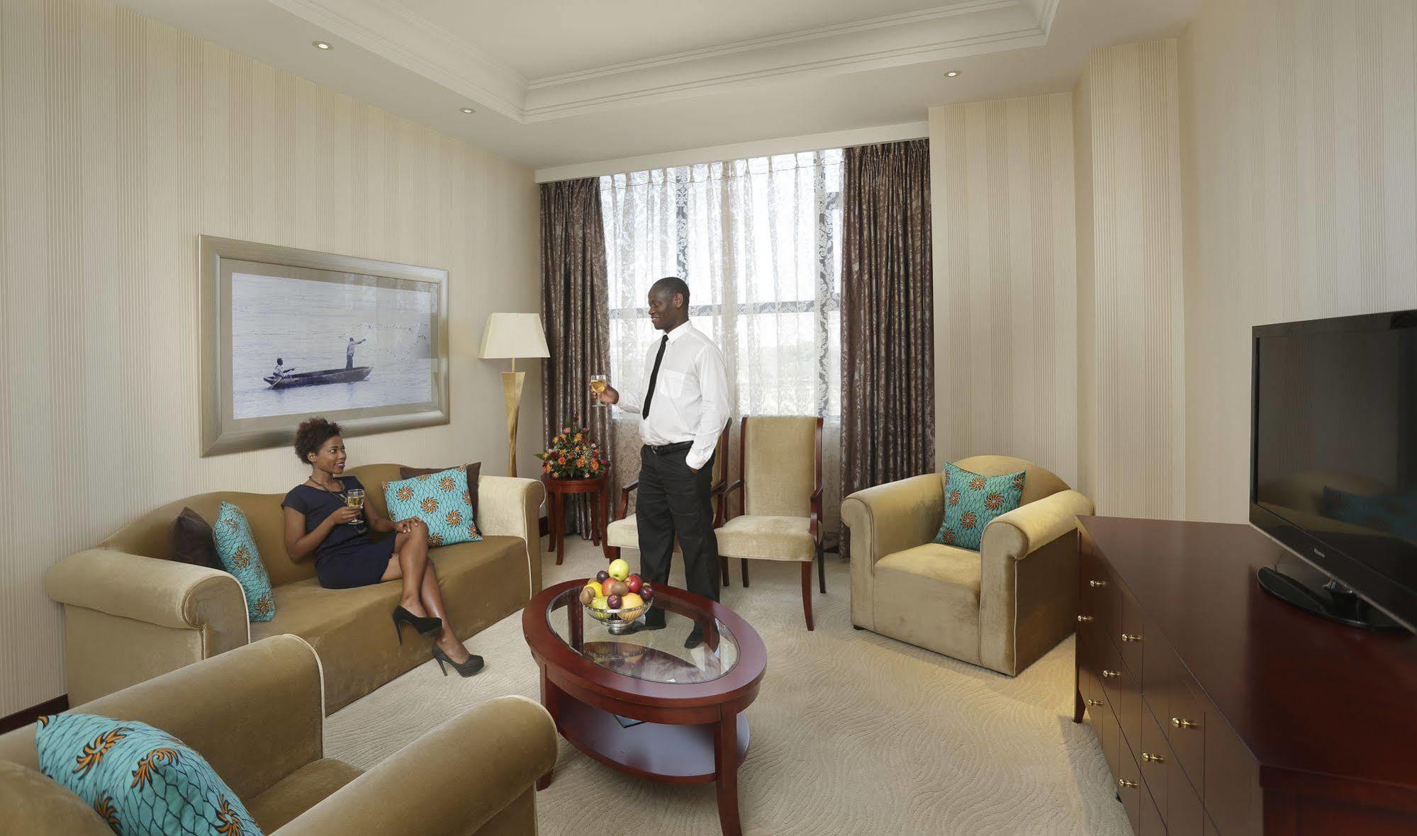 President Hotel At Umodzi Park Lilongwe Ngoại thất bức ảnh