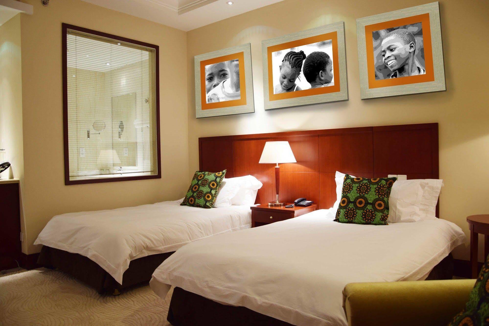 President Hotel At Umodzi Park Lilongwe Ngoại thất bức ảnh